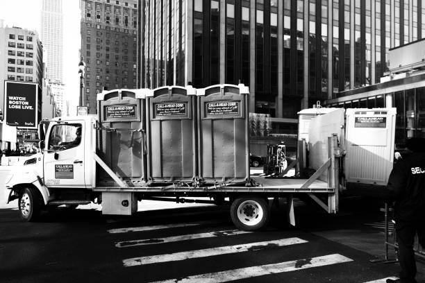 Portable Toilet Options We Offer in Hitchcock, TX